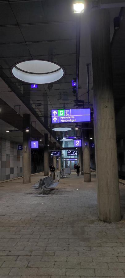 Ruby Studio 5Min To Vantaa Airport And 20Min To Helsinki Center Lägenhet Exteriör bild